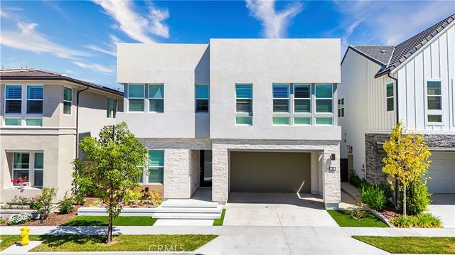 200 Longden, Lake Forest