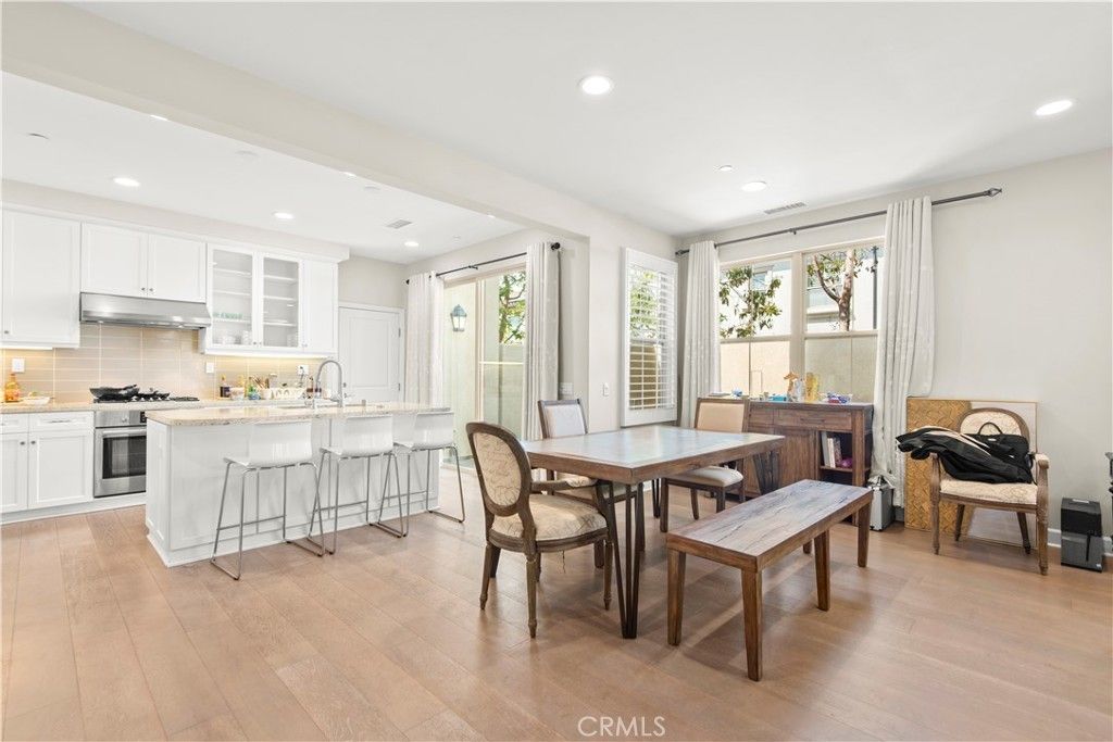 72 Granite Path, Irvine