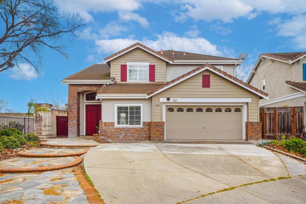 Photo of Listing #ML82039508