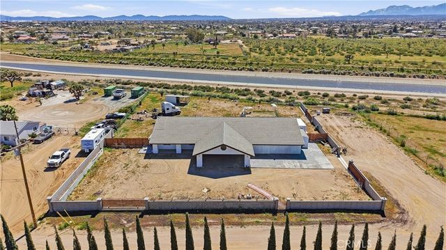 10707 Mines Ranch Rd, Victorville