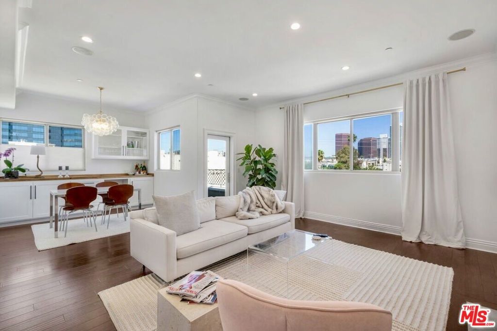 Photo of Listing #26666165