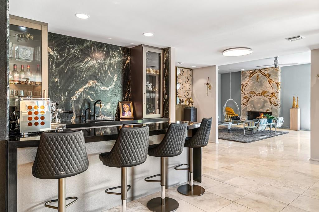 Photo of Listing #219145126DA