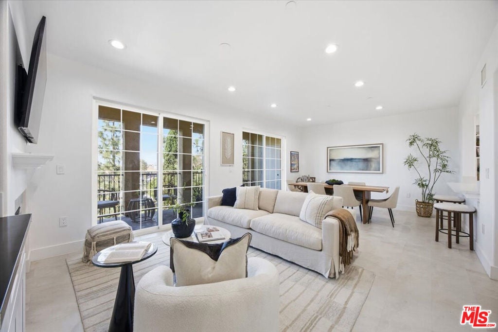 Photo of Listing #26667241