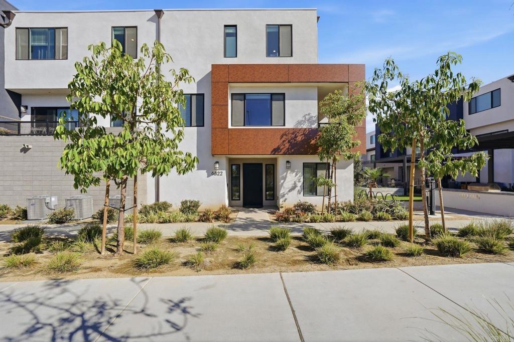 Photo of Listing #PTP2602146