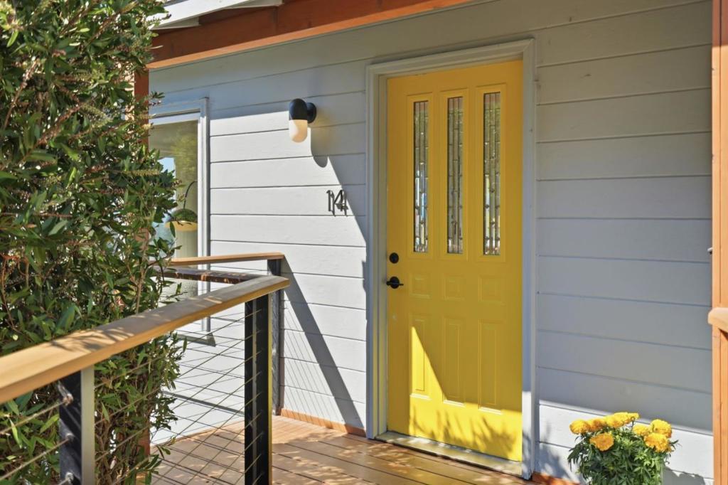 Photo of Listing #ML82039359