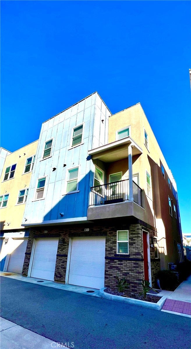 Photo of Listing #CV26061058