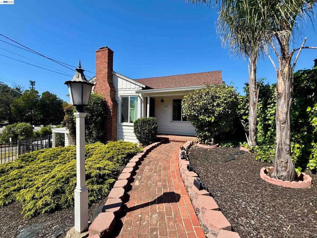 Photo of Listing #41128004