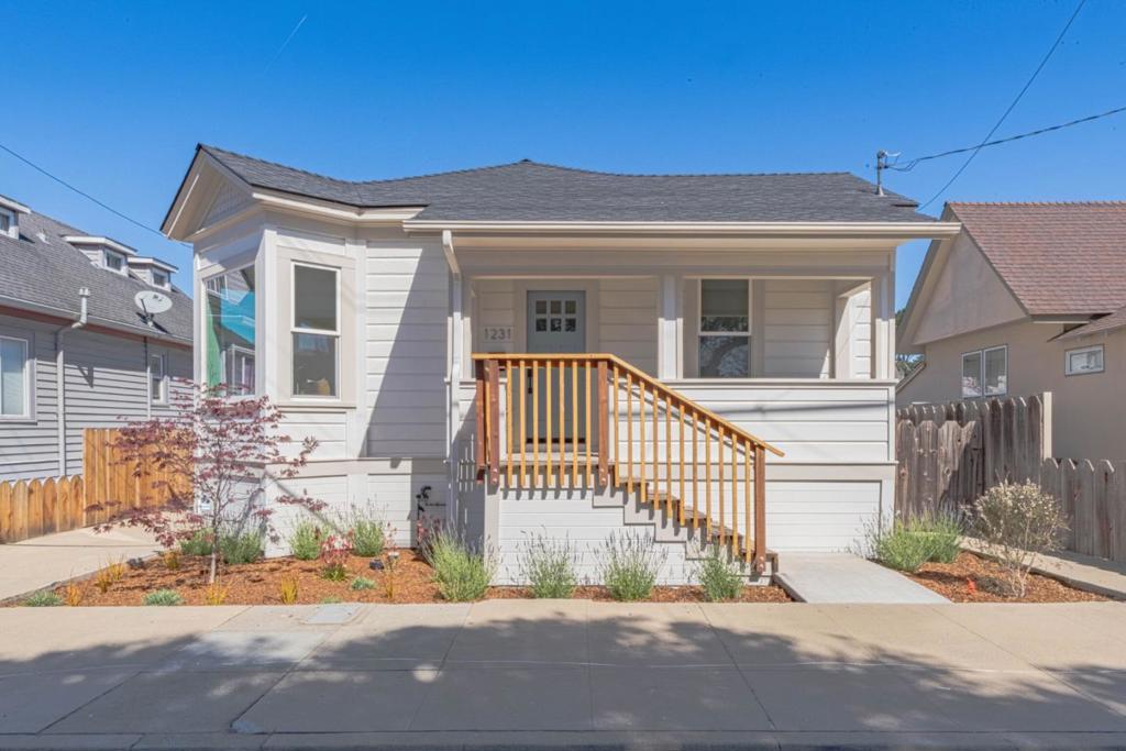 Photo of Listing #ML82039648