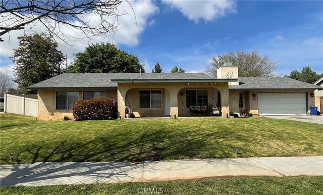 1423 W Hoffer, Banning
