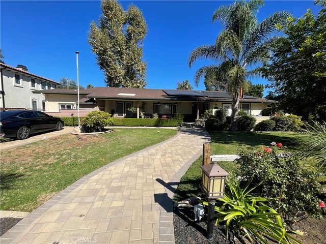 17183 Sunburst, Sherwood Forest