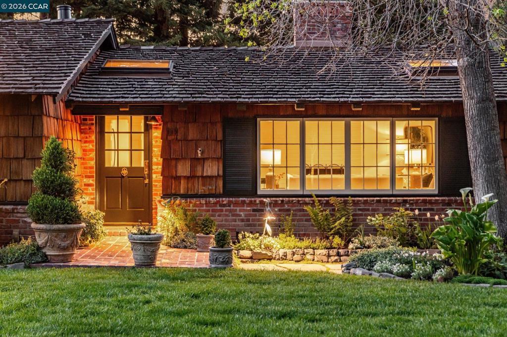 Photo of Listing #41128050