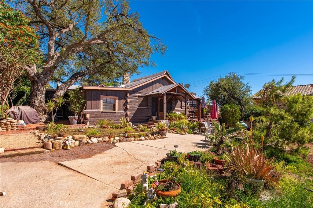 Photo of Listing #SR26061391