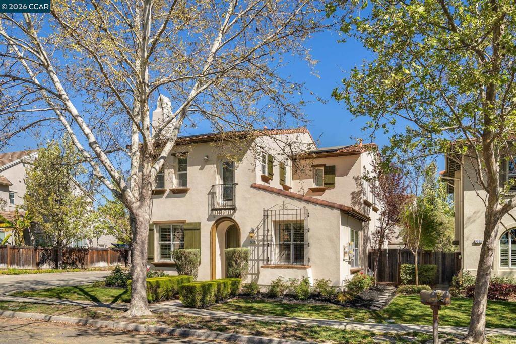 Photo of Listing #41128052