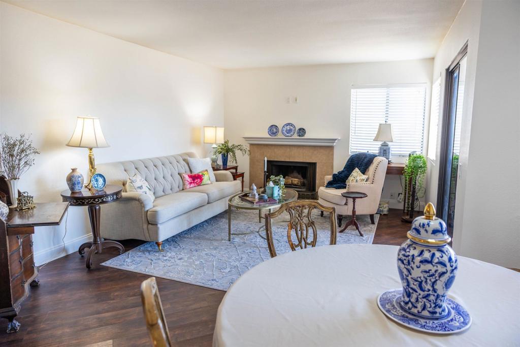 Photo of Listing #PTP2602177