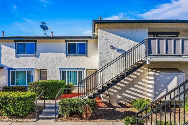 3446 Los Mochis Way, Oceanside