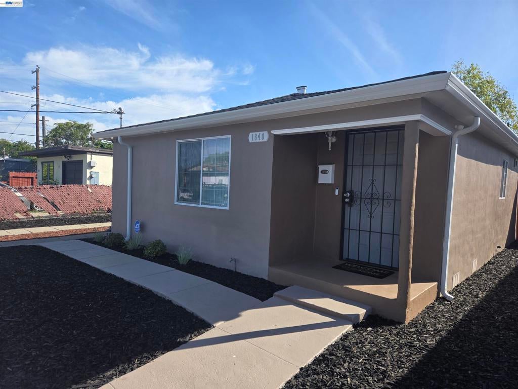 Photo of Listing #41128132