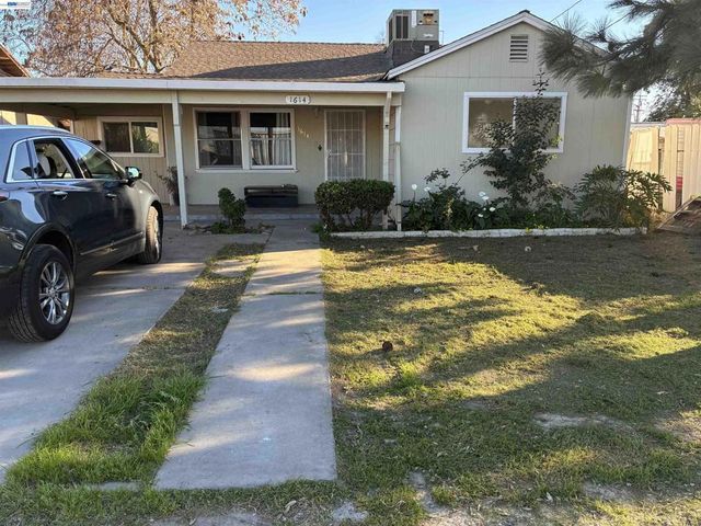 1614 Mono Dr., Modesto