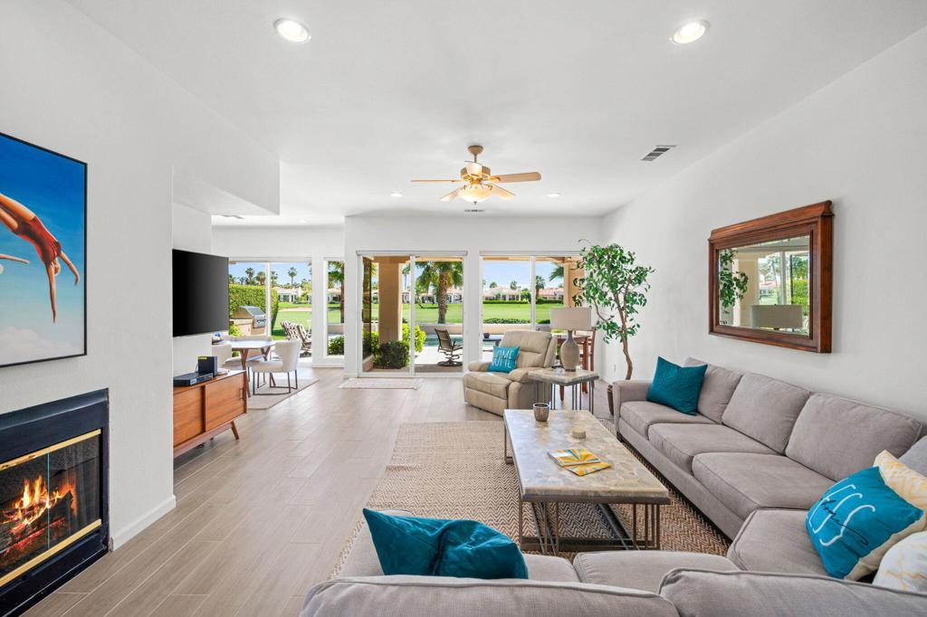 Photo of Listing #219145239DA