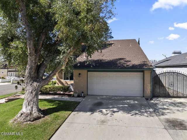 2461 Pinewood Place, Simi Valley