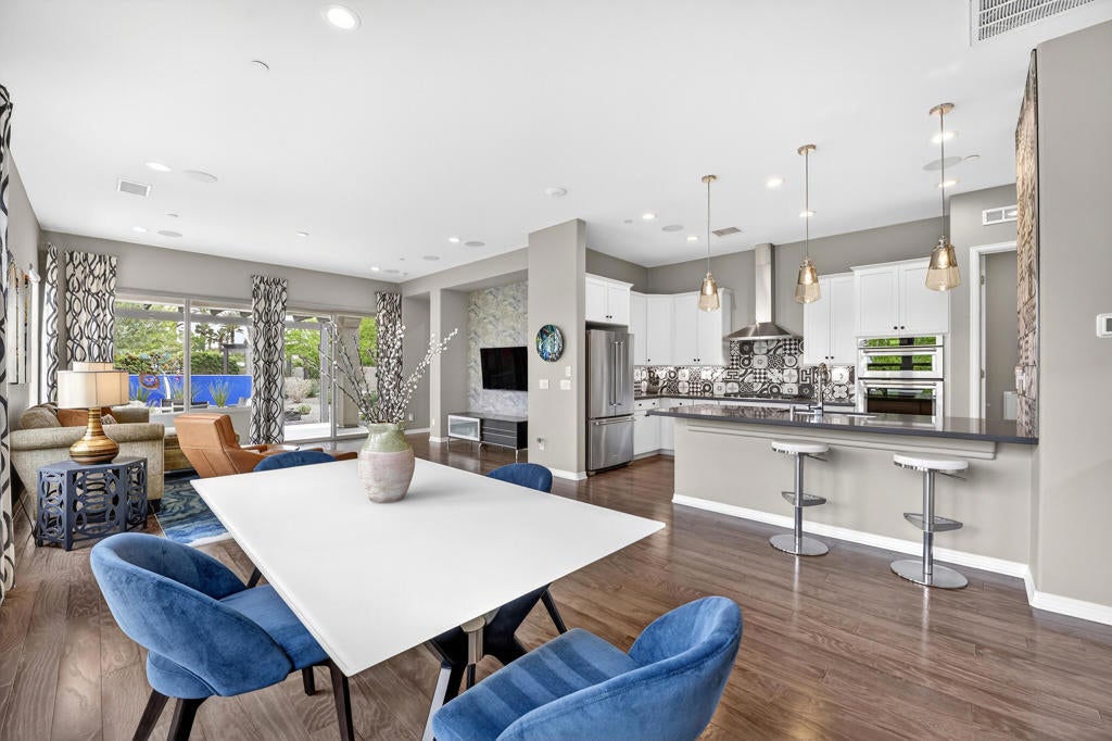 Photo of Listing #219145250DA