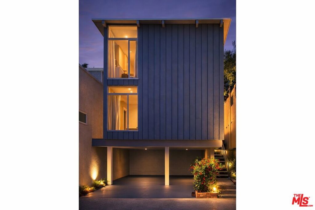 Photo of Listing #26667821