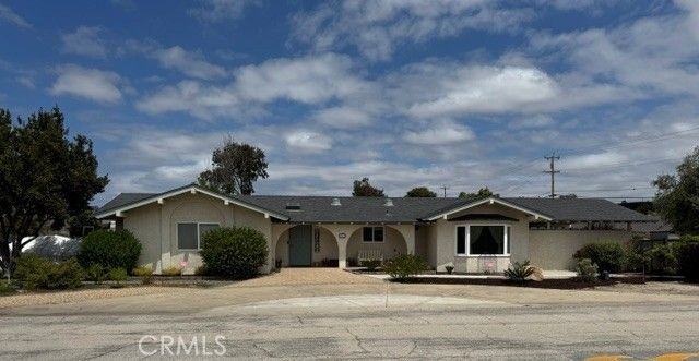 785 Miles, Santa Maria