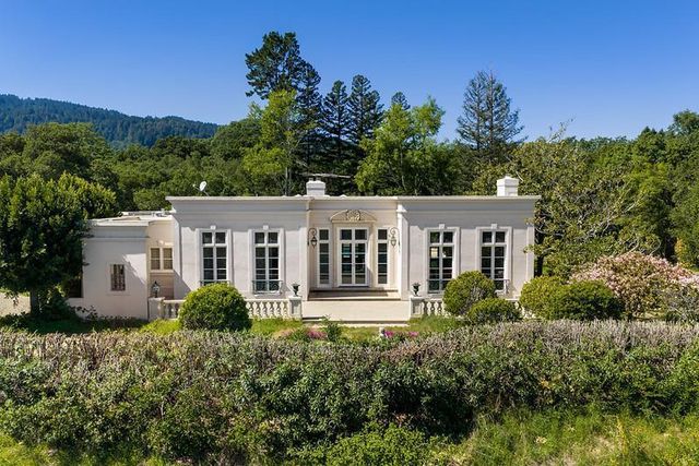 309 Olive Hill Lane, Woodside