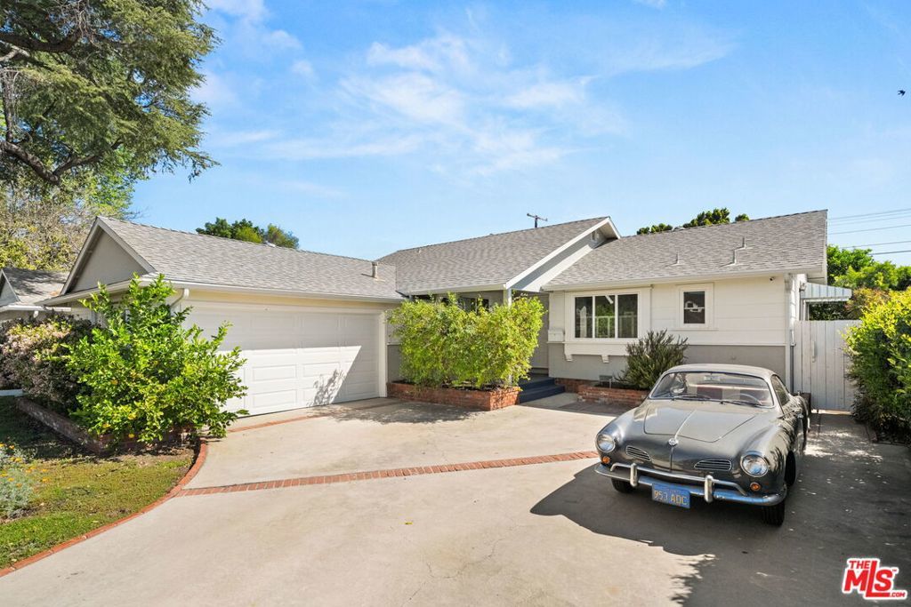 Photo of Listing #26667925