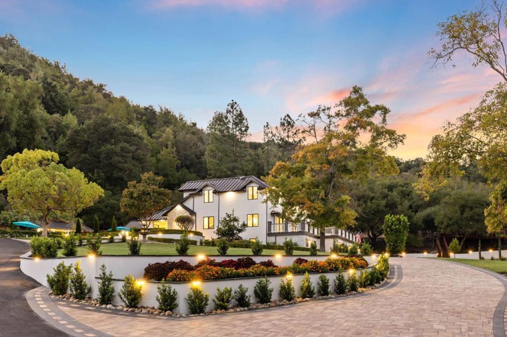 Photo of Listing #ML82039880