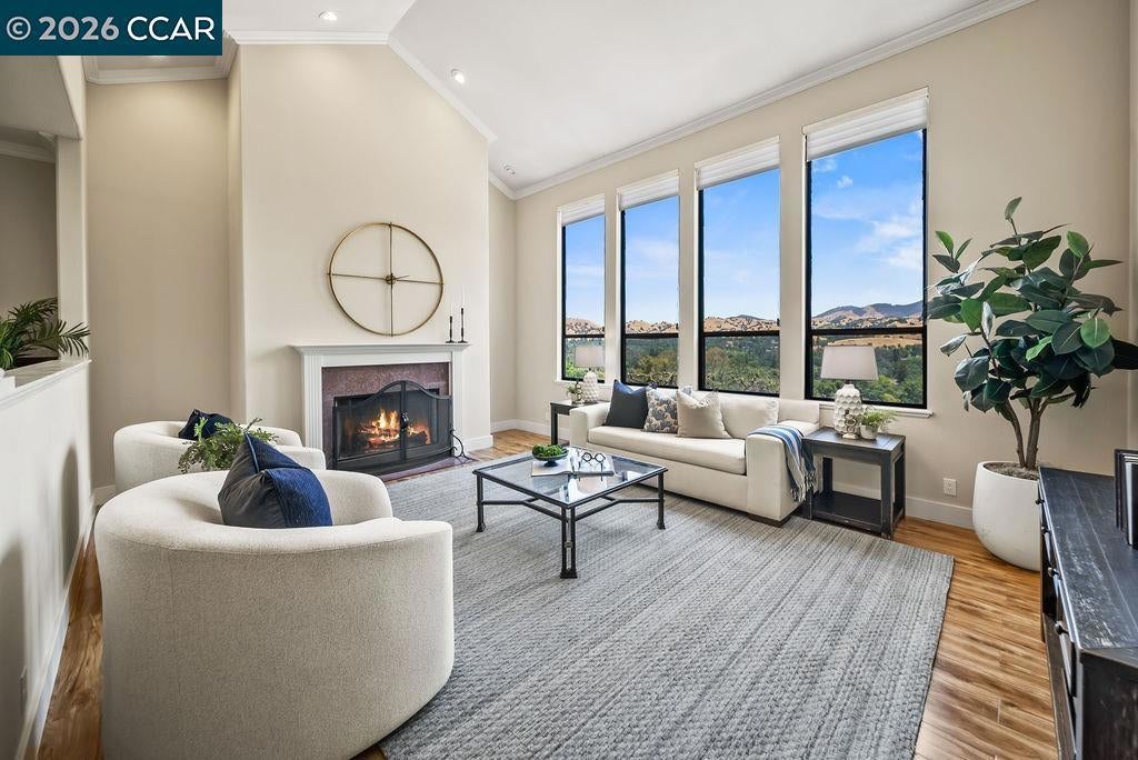 Photo of Listing #41128226