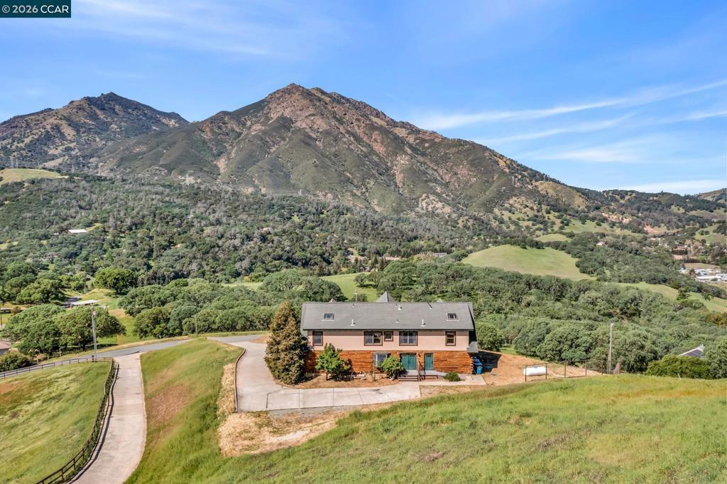 Photo of Listing #41128231