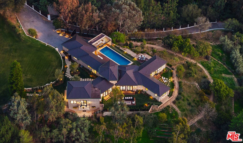 Photo of Listing #26668389