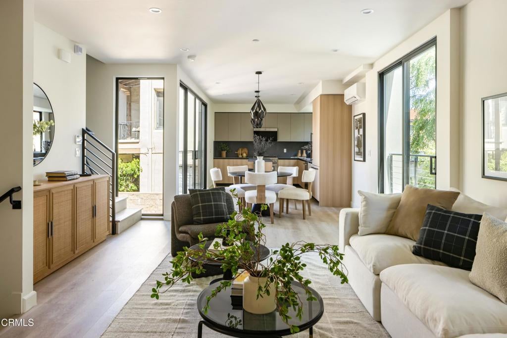 Photo of Listing #P1-26386