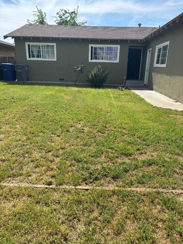 517 Pinion Street, Los Banos