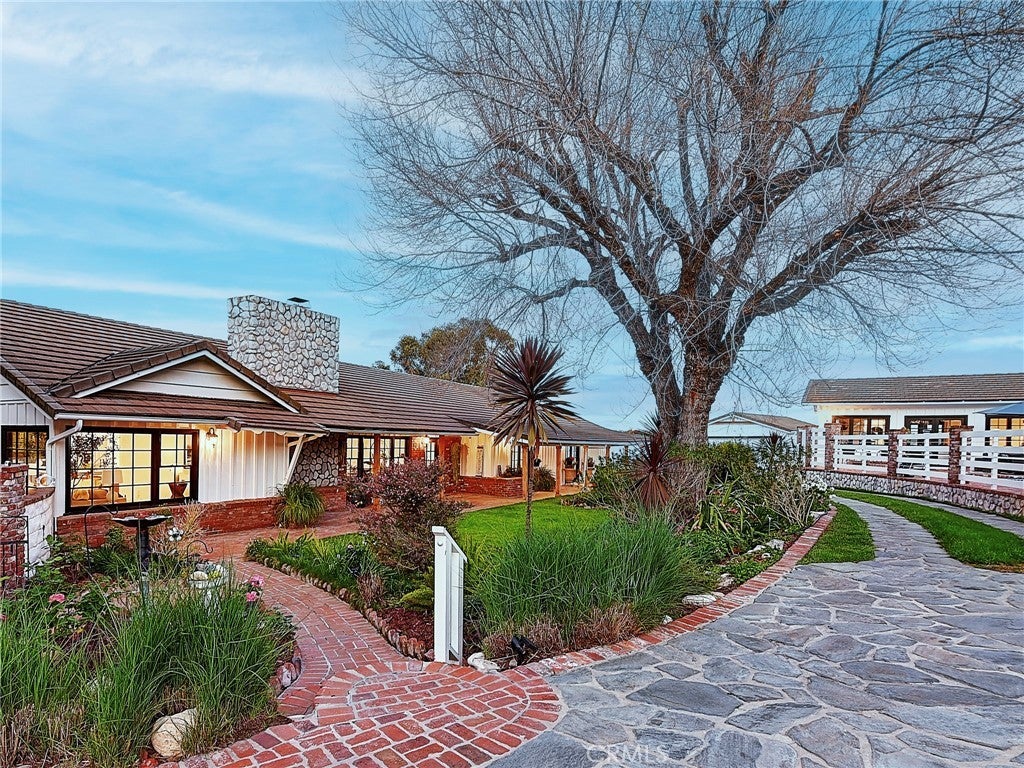 Photo of Listing #SB26063017