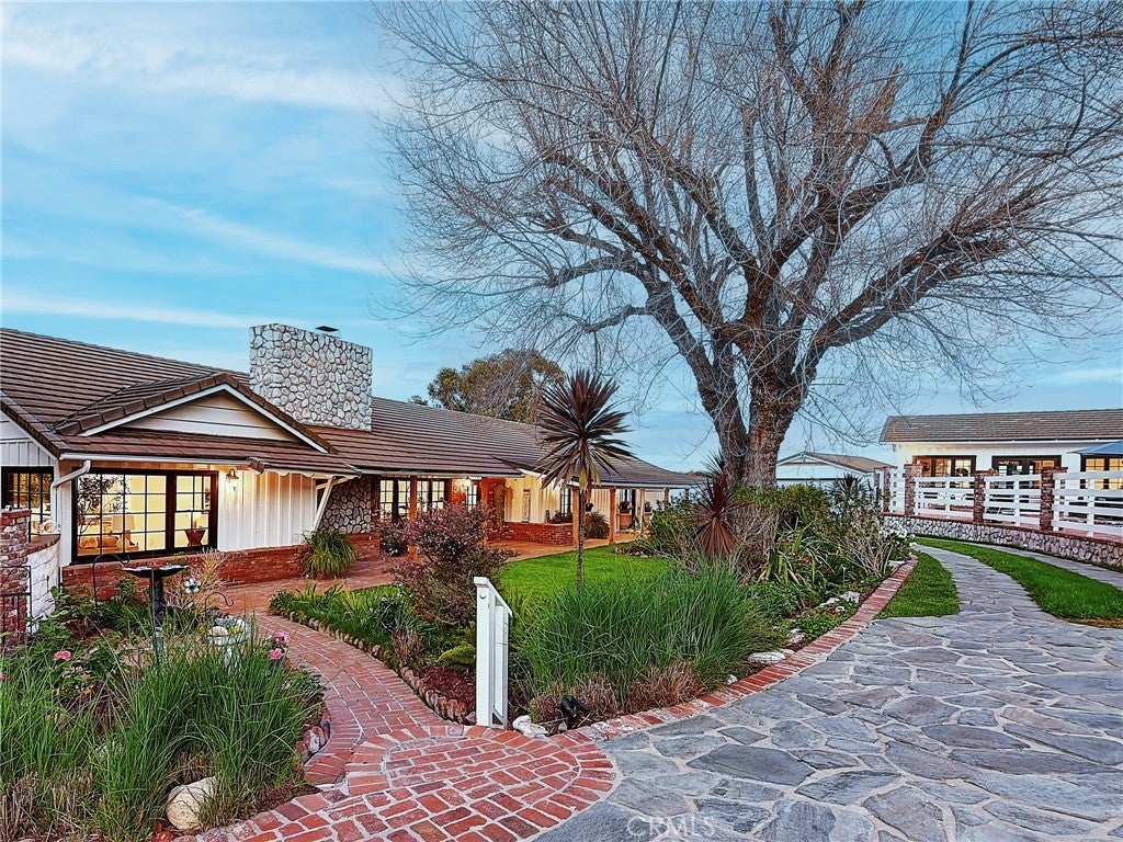 Photo of Listing #SB26063017