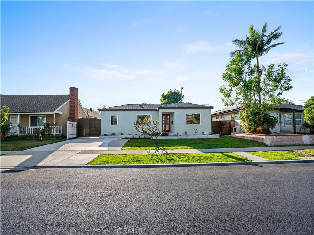 4251 Gundry, Long Beach