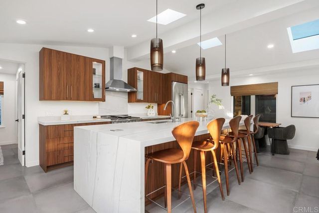 803 Saxony Road, Encinitas