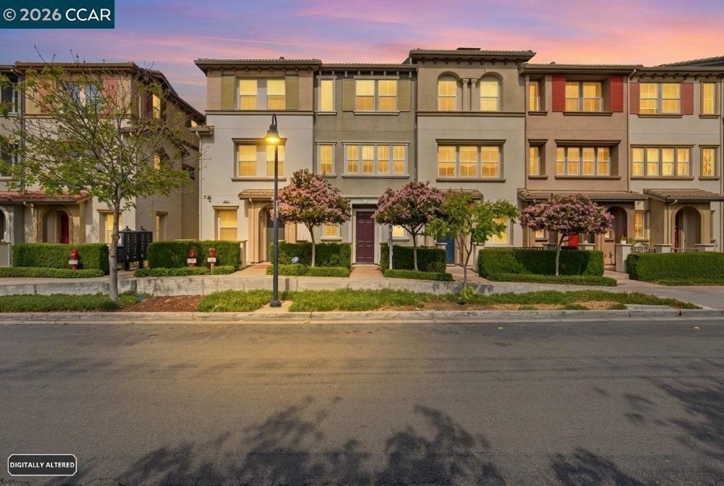 Photo of Listing #41128318