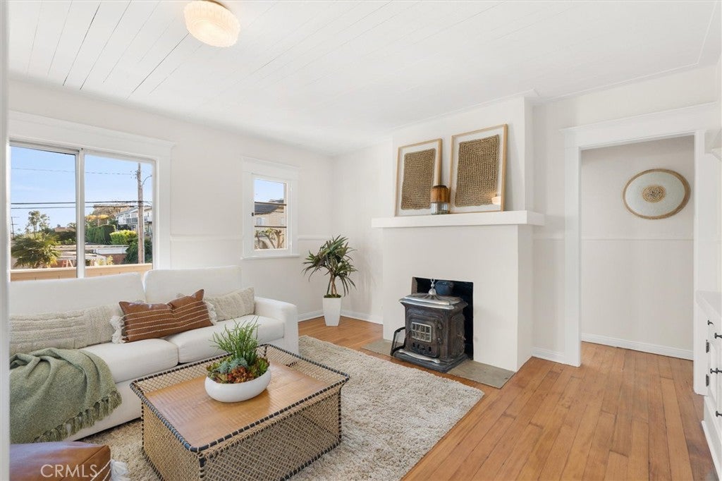 Photo of Listing #SB26060164