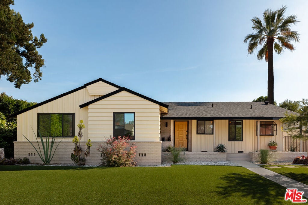 Photo of Listing #26668959