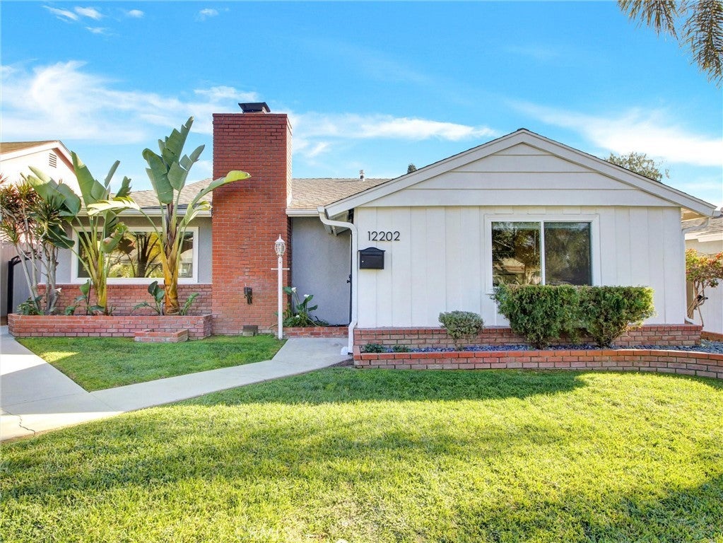 Photo of Listing #PW26062693