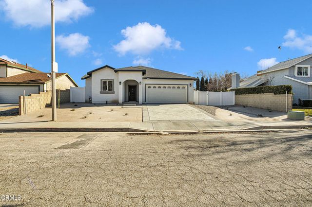 45060 Andale Avenue, Lancaster