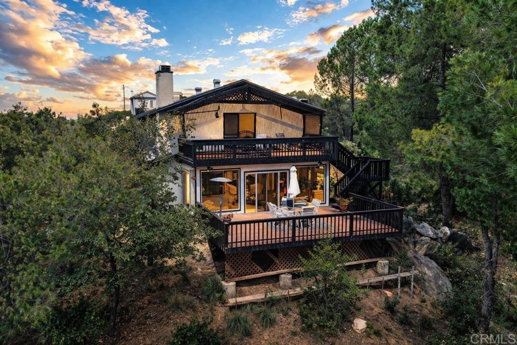 Photo of Listing #PTP2602243