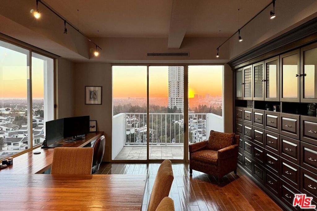 Photo of Listing #26668231