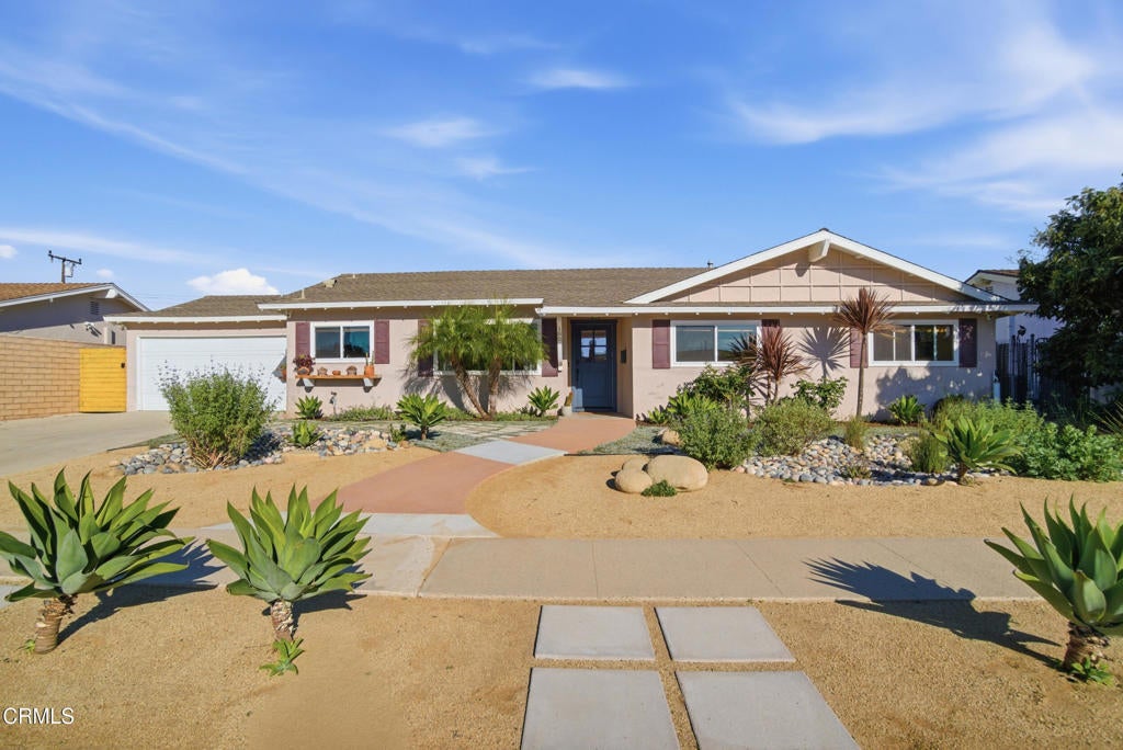 Photo of Listing #V1-35382