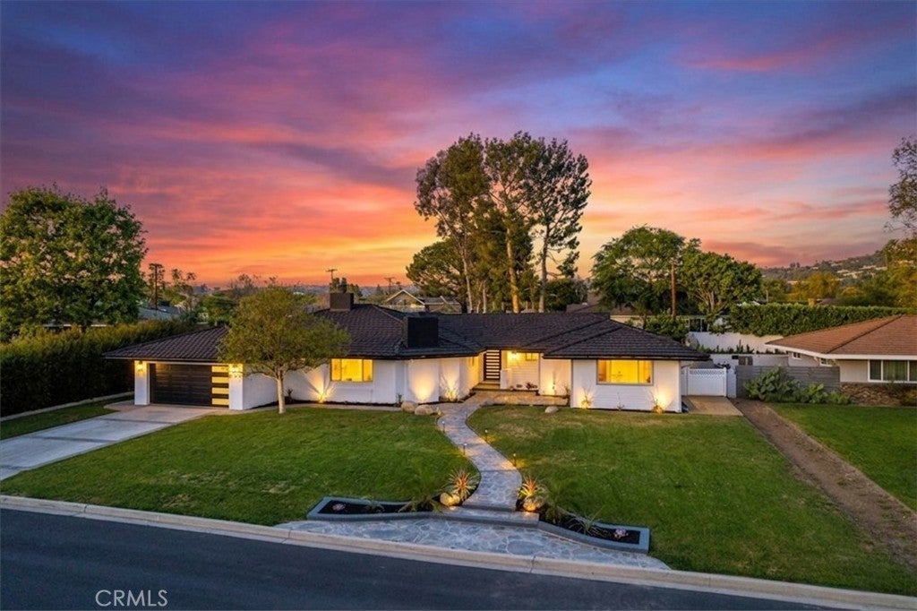 Photo of Listing #OC26058551