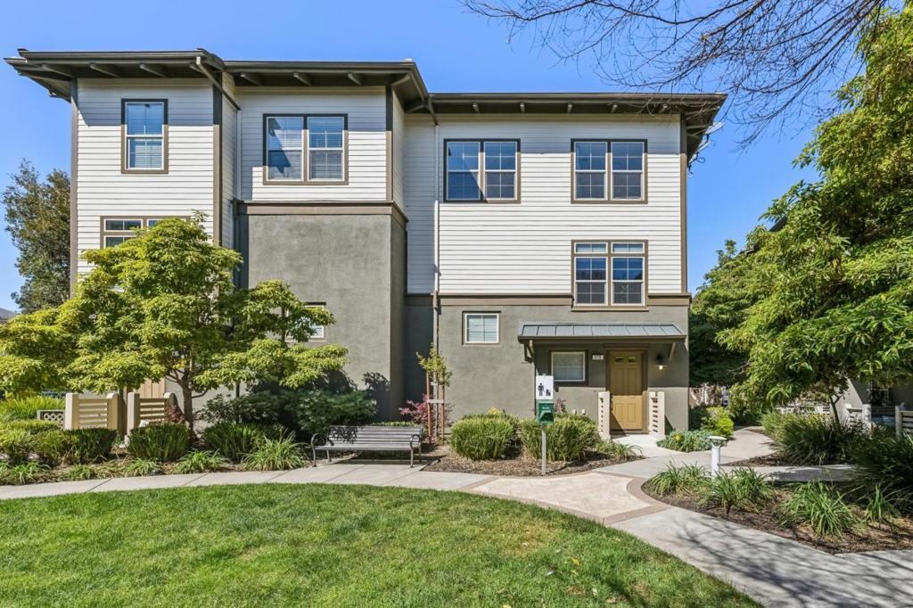 Photo of Listing #ML82040118