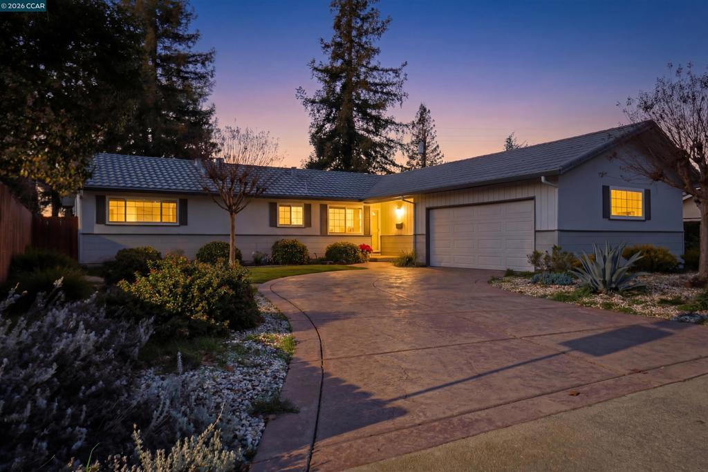 Photo of Listing #41128401