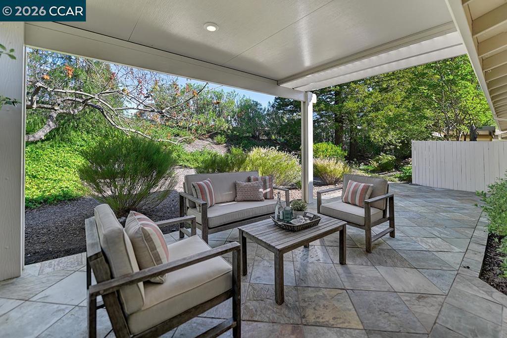 Photo of Listing #41128405